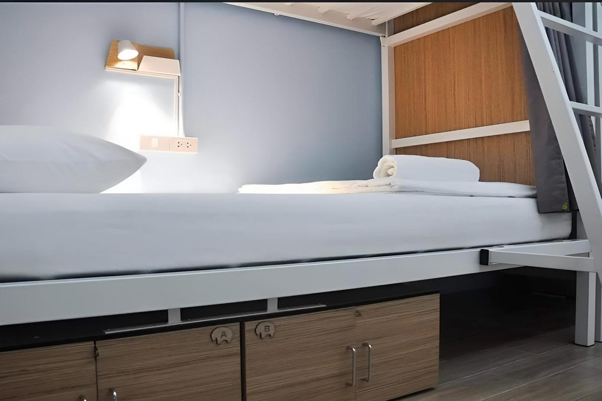 10 négyzetméteres stúdió Apartman, 0 saját fürdőszobával, Csatucsak területén Bangkok Kültér fotó