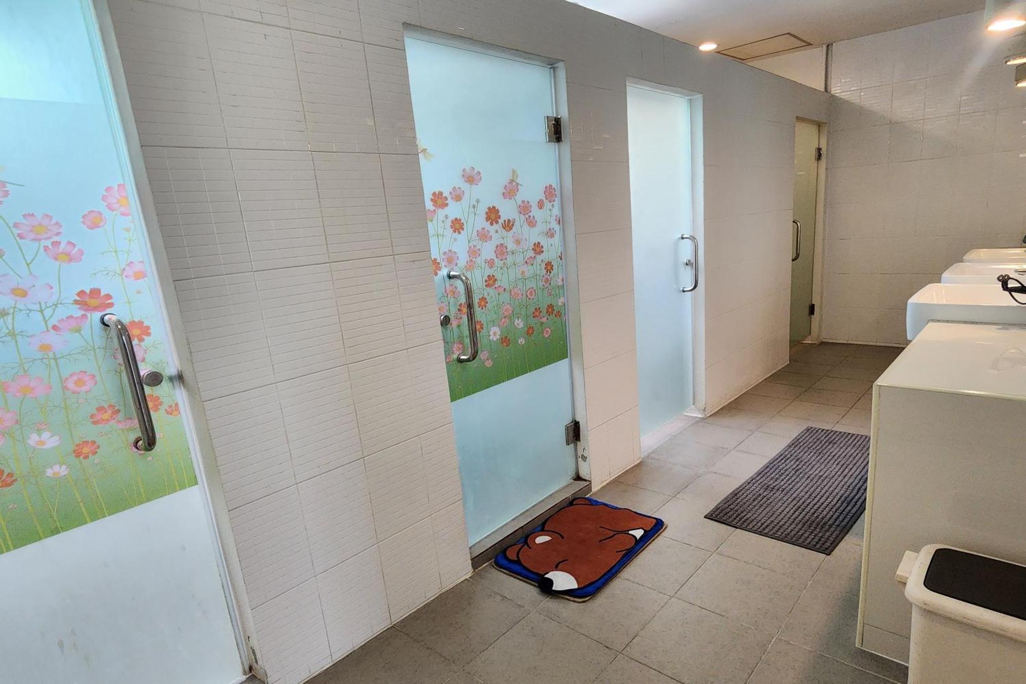 10 négyzetméteres stúdió Apartman, 0 saját fürdőszobával, Csatucsak területén Bangkok Kültér fotó